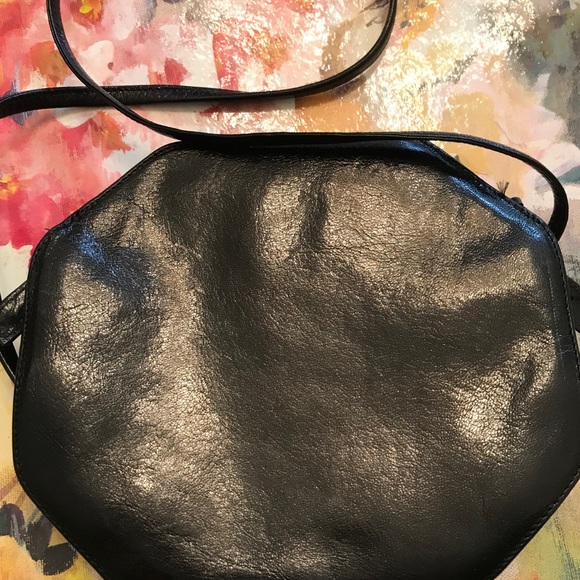☄️Black bag by Andre’ - Picture 2 of 5